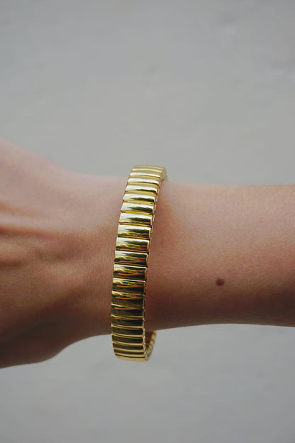 Bracelet doré maille élastique