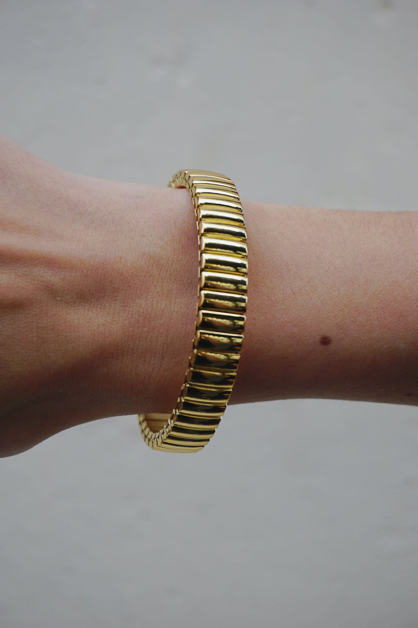 Bracelet doré maille élastique