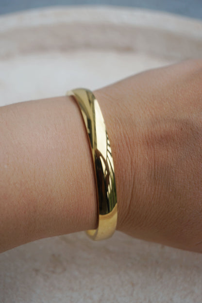 Bracelet jonc doré épais