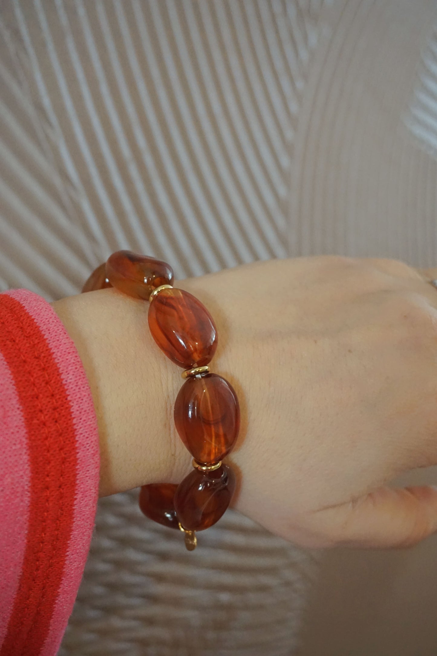 Bracelet pierres résine ambre