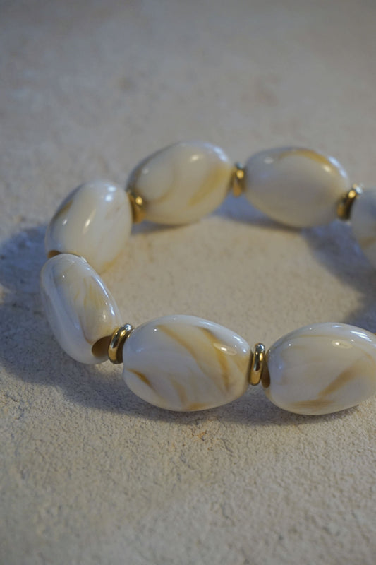 Bracelet pierres résine crème