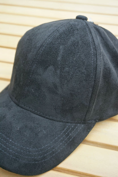 Casquette effet daim noire