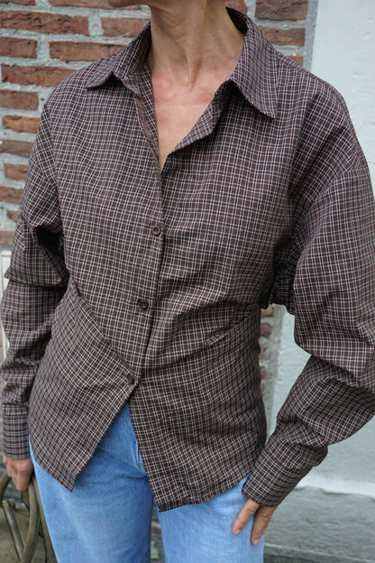 Chemise marron à carreaux cintrée