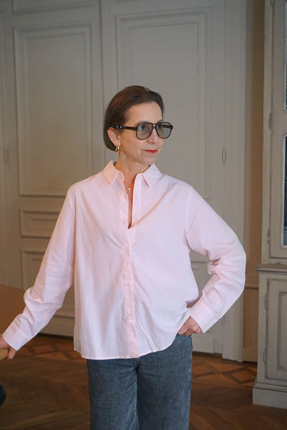 Chemise rose dos ouvert dentelle