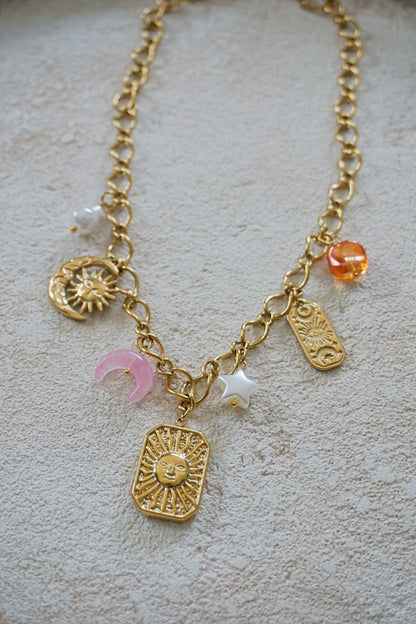 Collier doré charms soleil, lune, étoile PETIT DÉFAUT