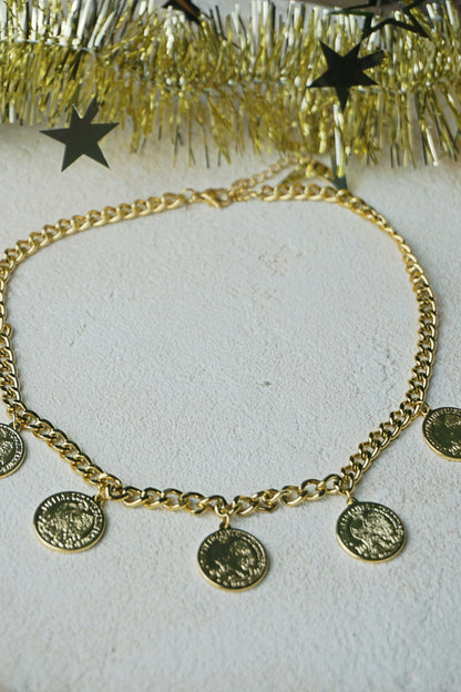 Collier doré grosses pièces de monnaie