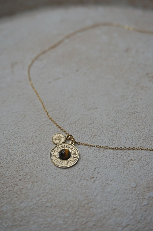 Collier doré pendentif marron zodiaque