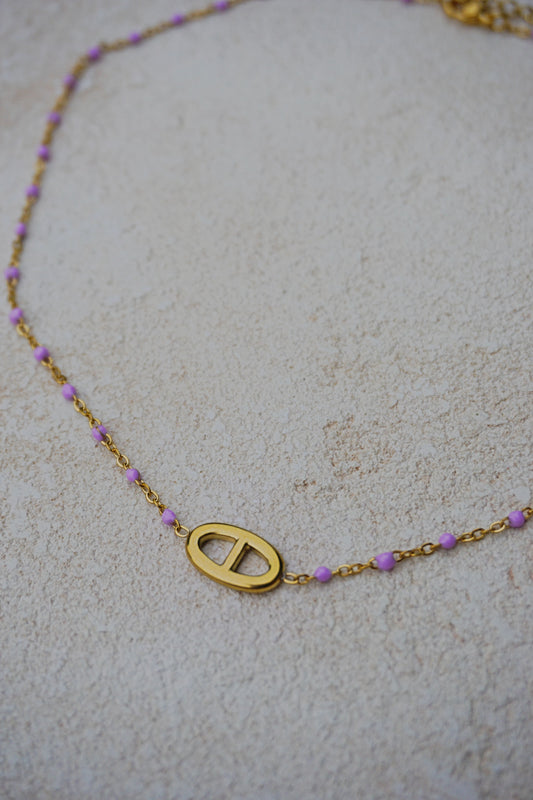 Collier fin doré boucle et petites perles lilas