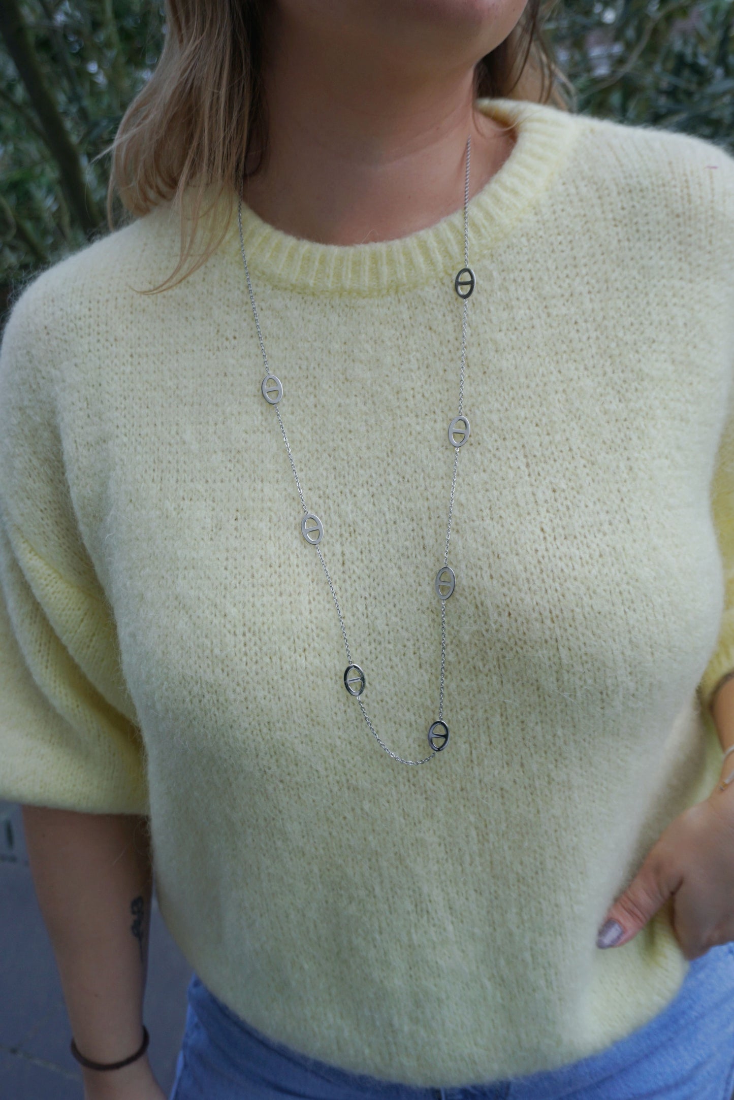 Collier argenté long sautoir