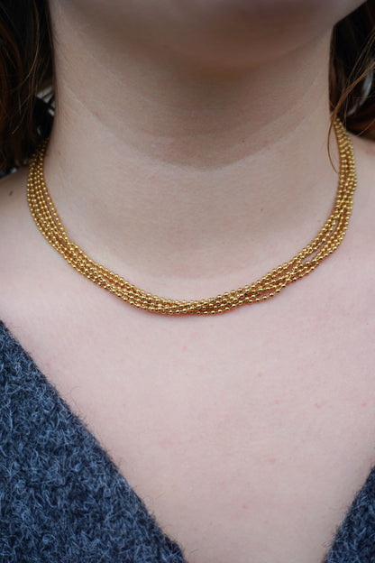 Collier doré multi-chaînes moyennes