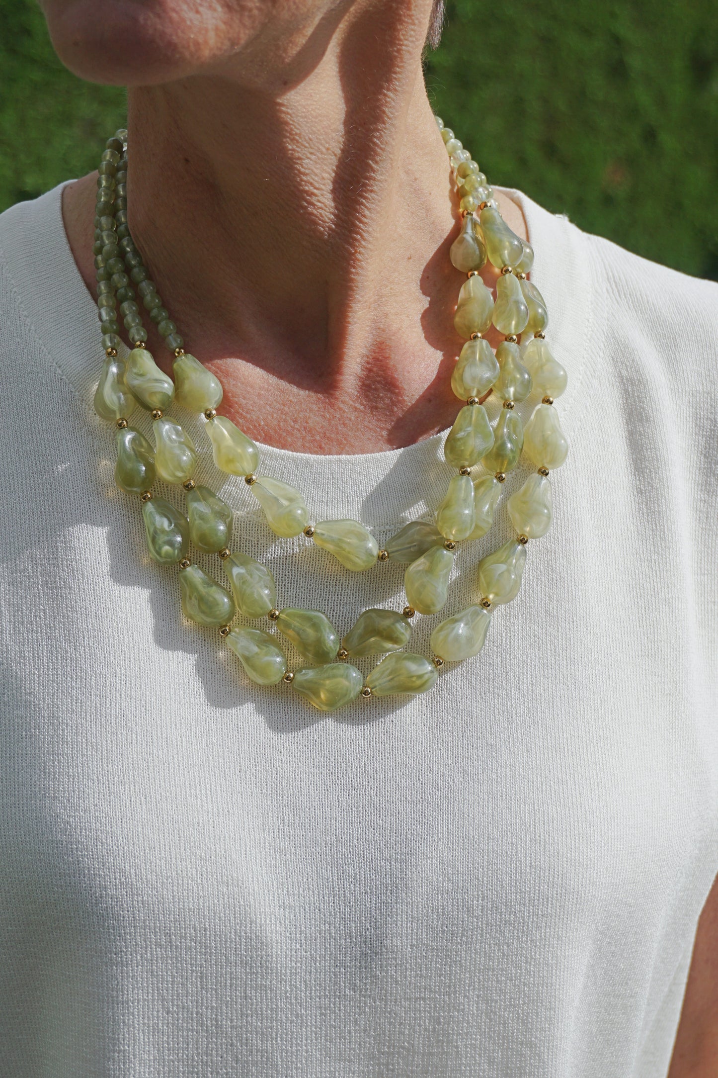 Gros collier kaki multi rangs