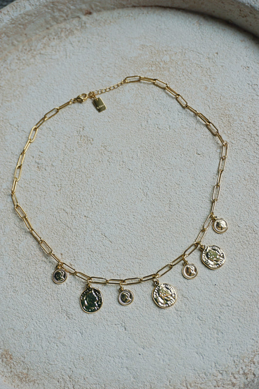 Collier doré pièces de monnaie