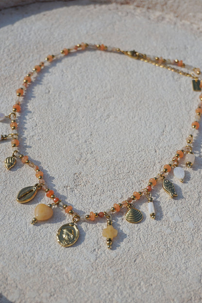 Collier pierres ocre et crème charms