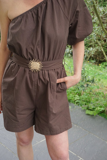 Combishort marron soleil asymétrique