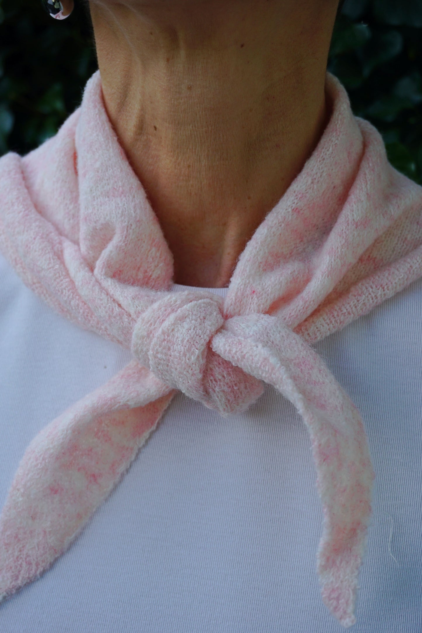 Écharpe Sophie Scarf triangle fine rose