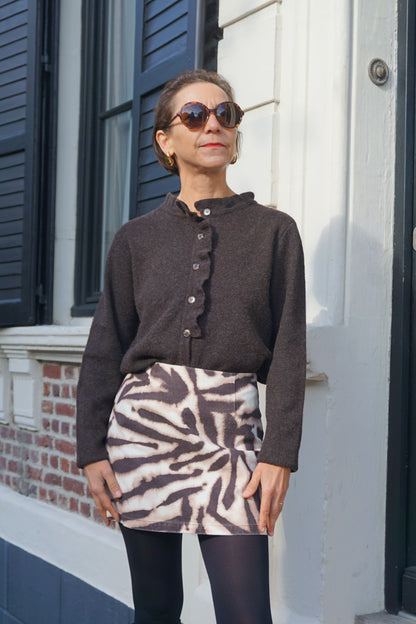 Gilet marron foncé volanté maille