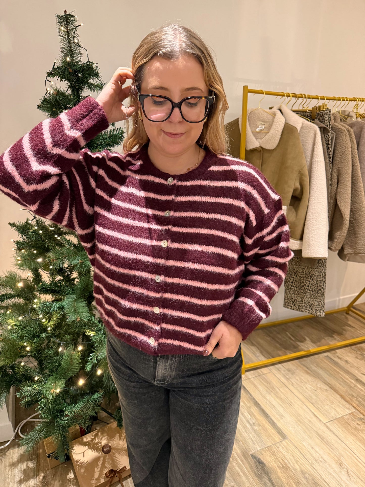 Gilet rayé bordeaux et rose