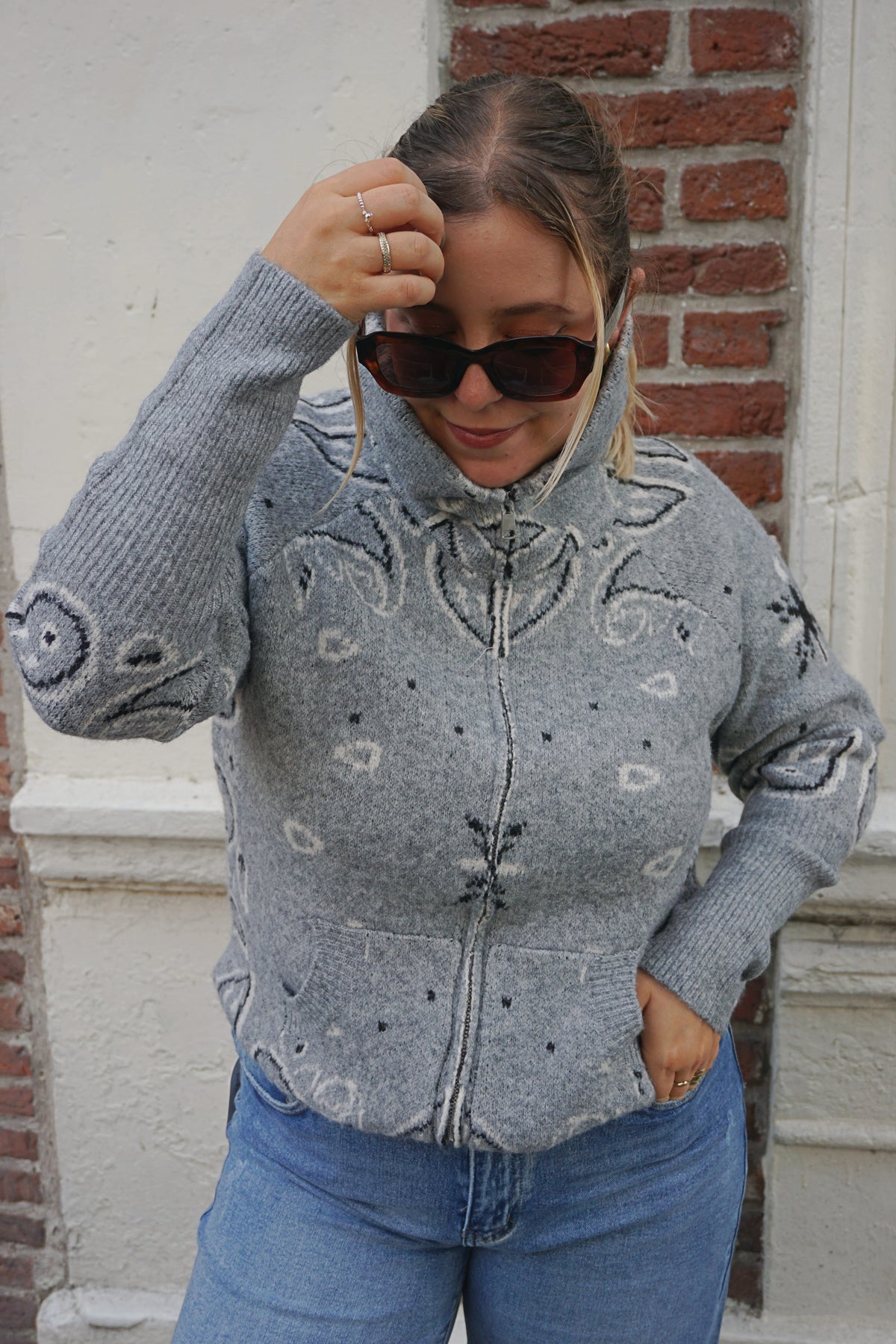 Gilet zippé motifs bandana gris