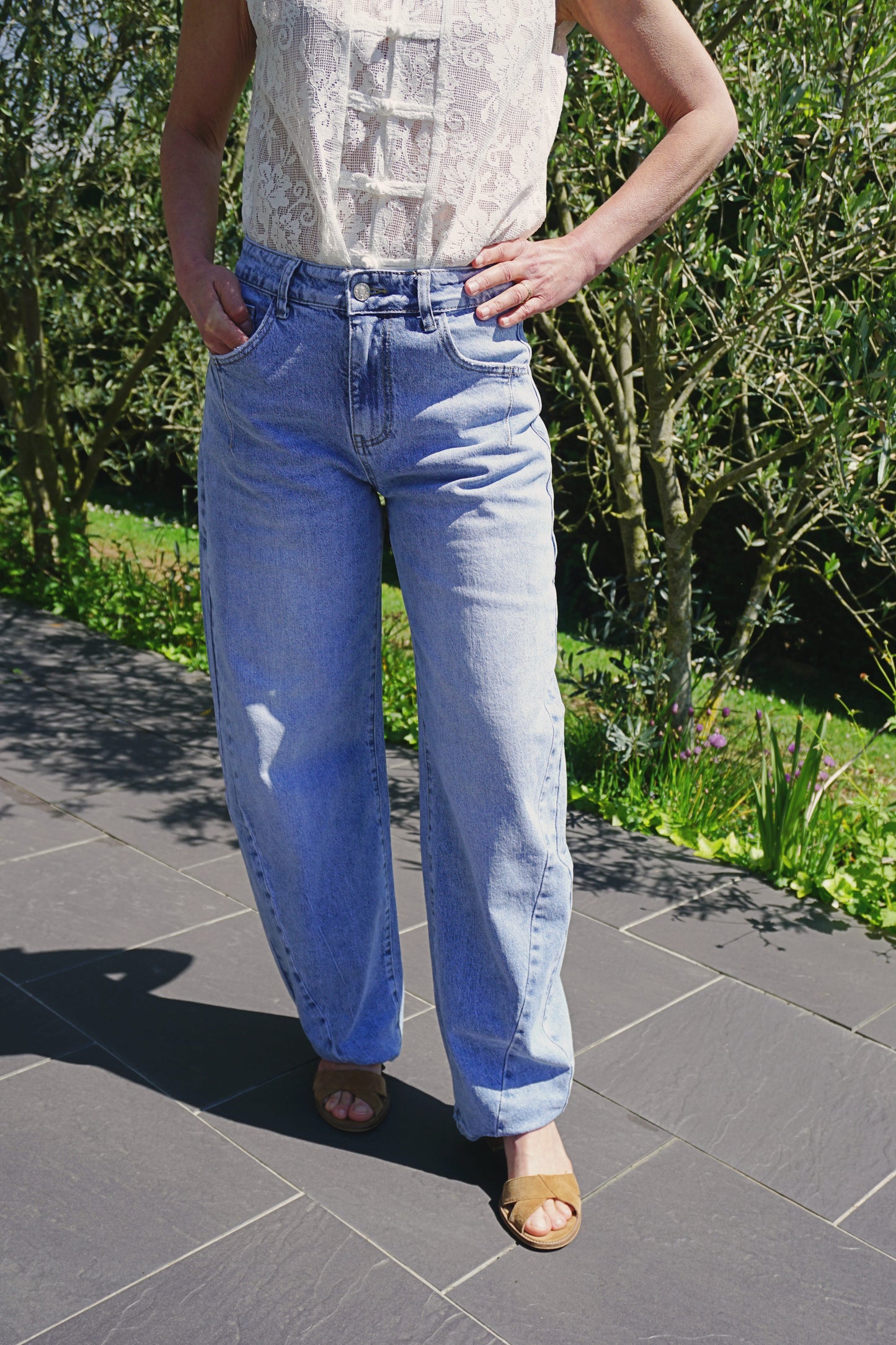Jean barrel bleu clair ballon