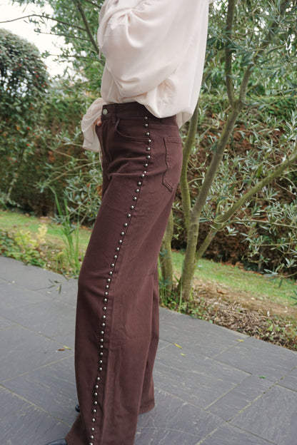 Jean wide leg marron chocolat et clous