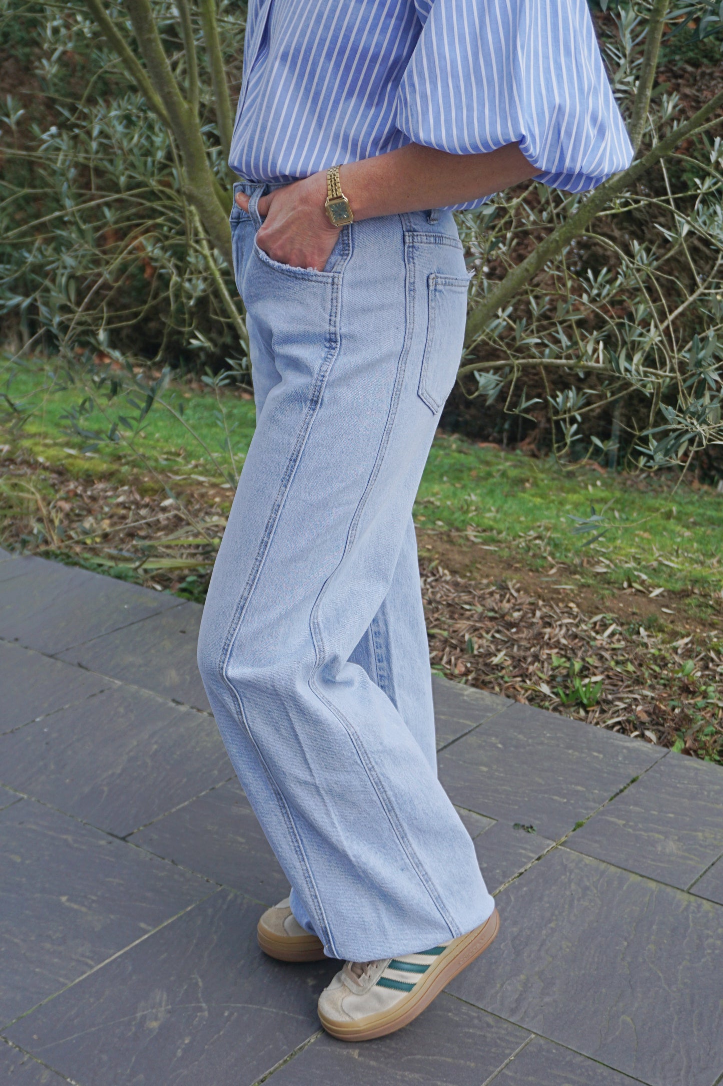 Jean wide leg empiècement bleu clair