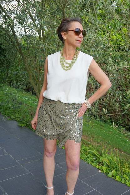 Jupe-short kaki à sequins
