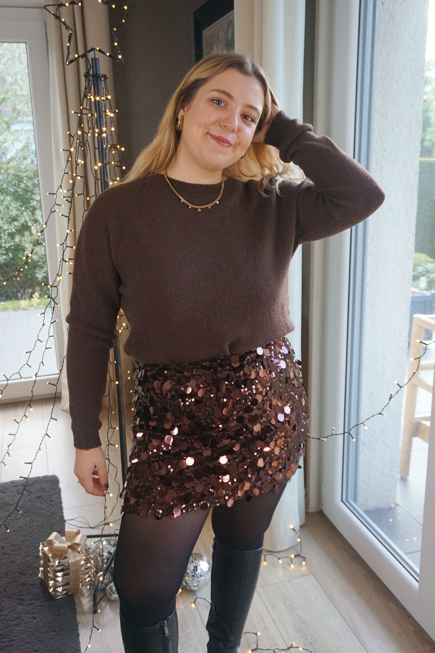 Jupe marron à gros sequins