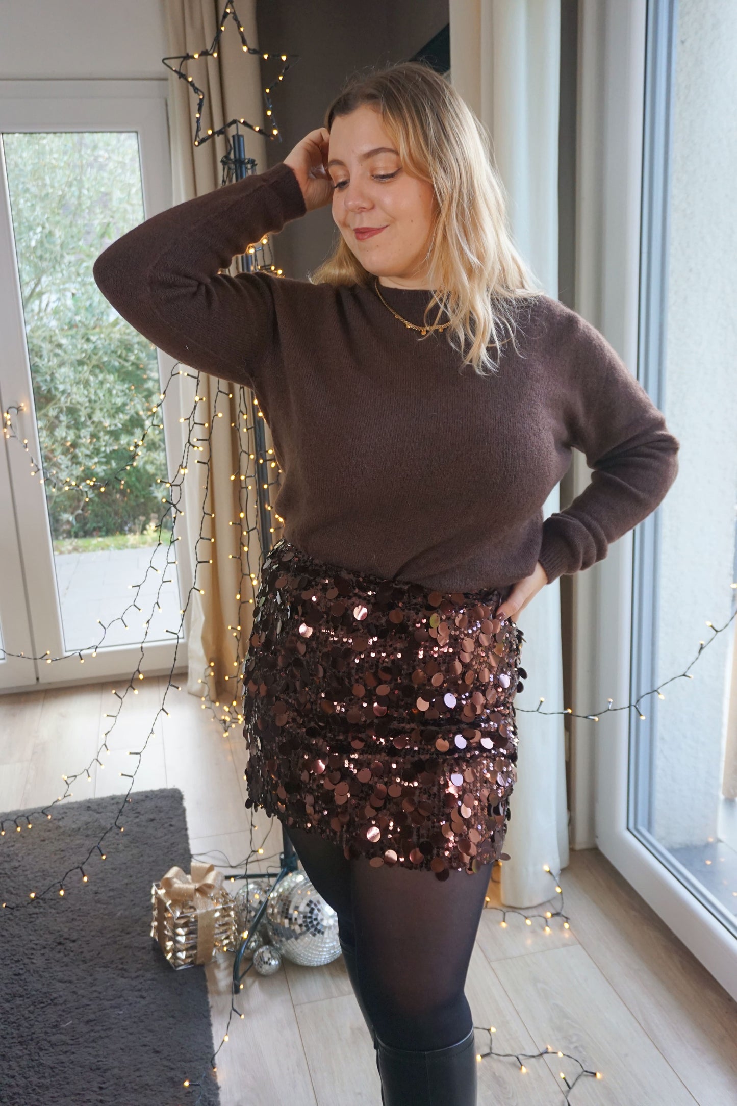 Jupe marron à gros sequins
