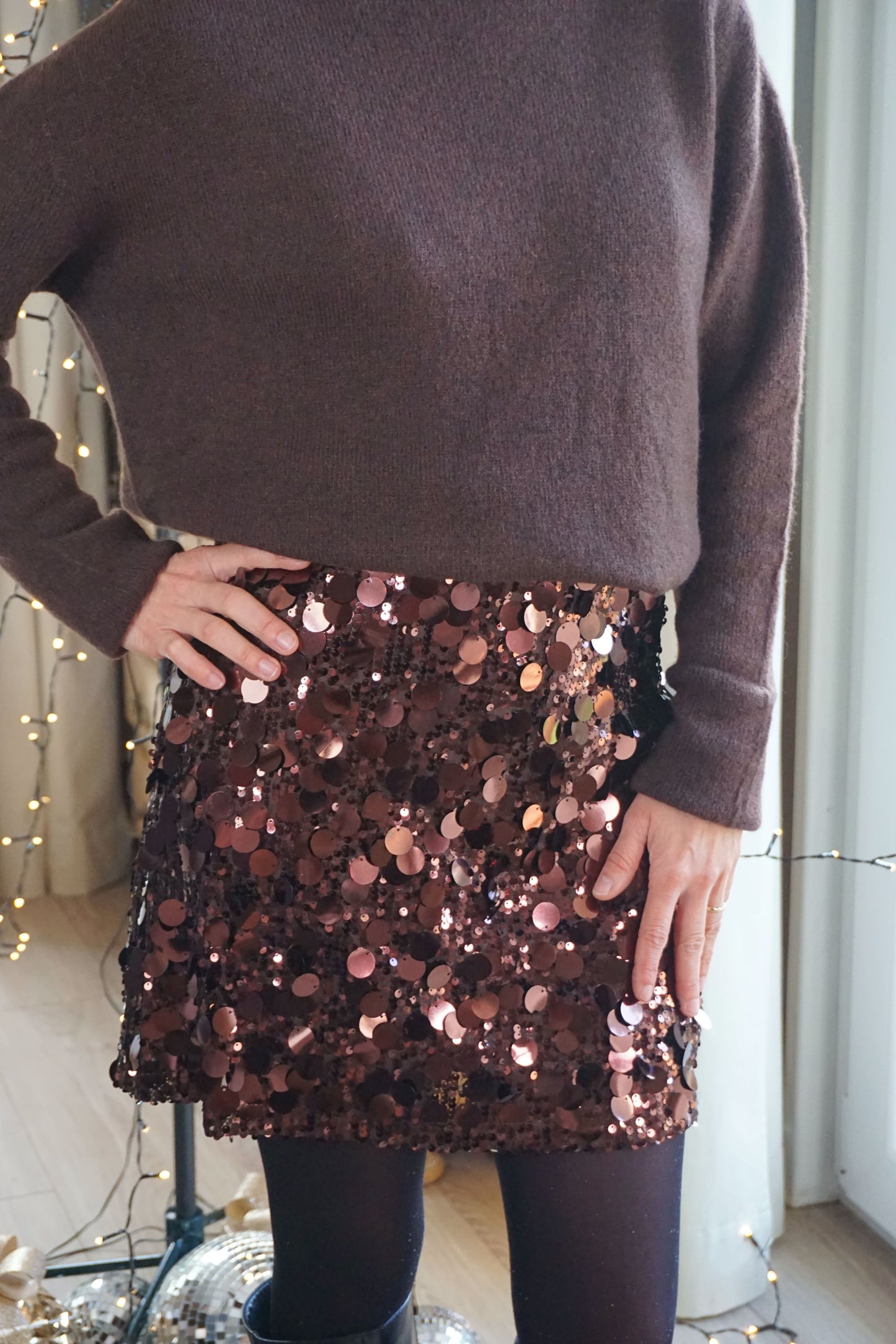 Jupe marron à gros sequins