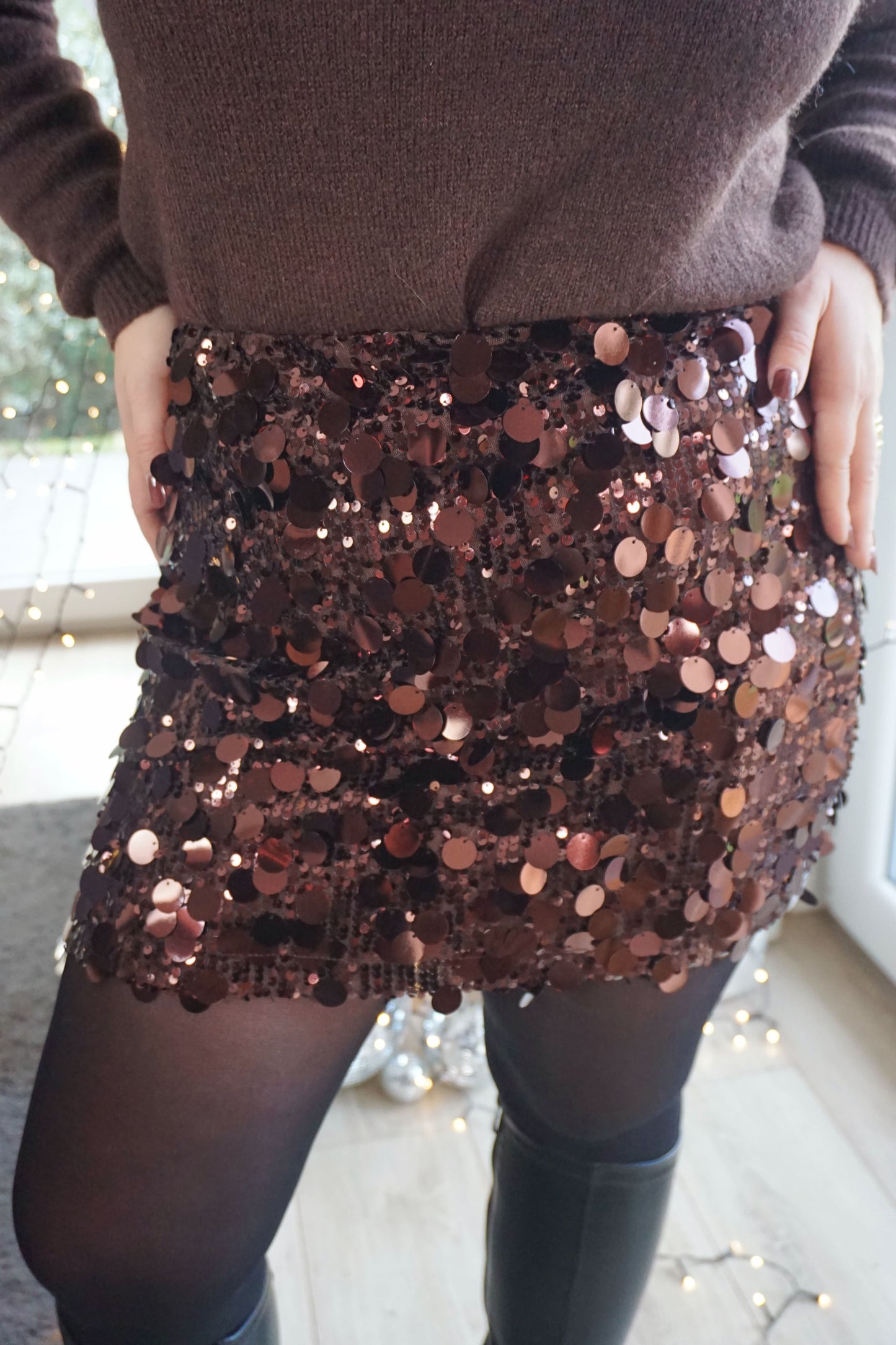 Jupe marron à gros sequins