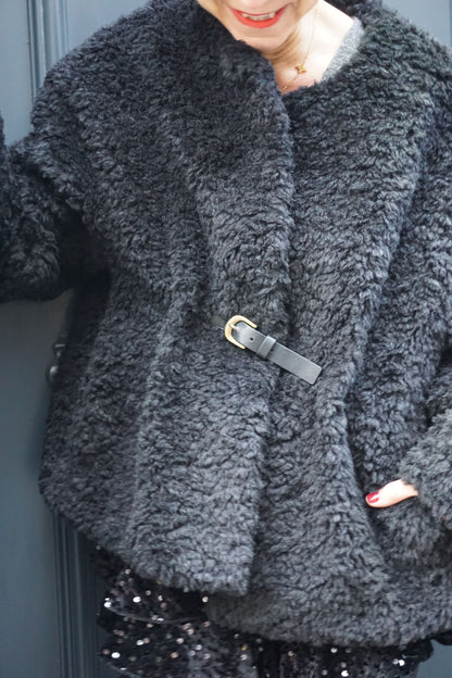 Manteau doux teddy noir et ceinture