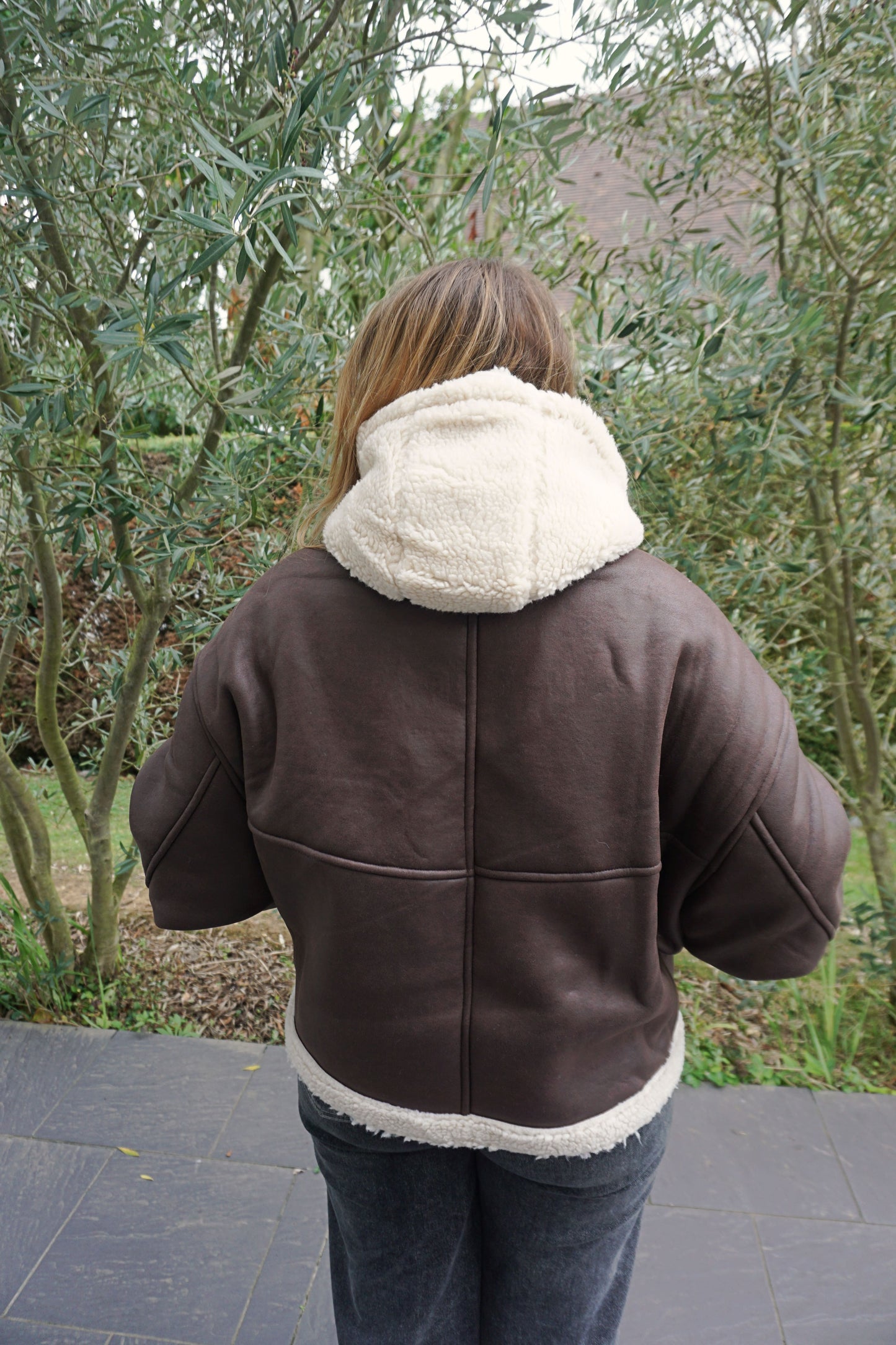 Manteau marron capuche teddy crème