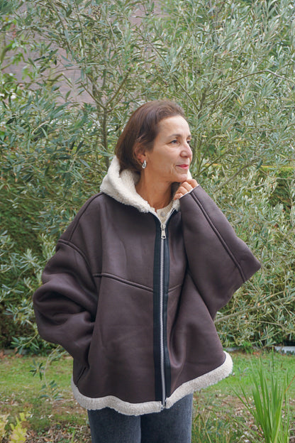 Manteau marron capuche teddy crème