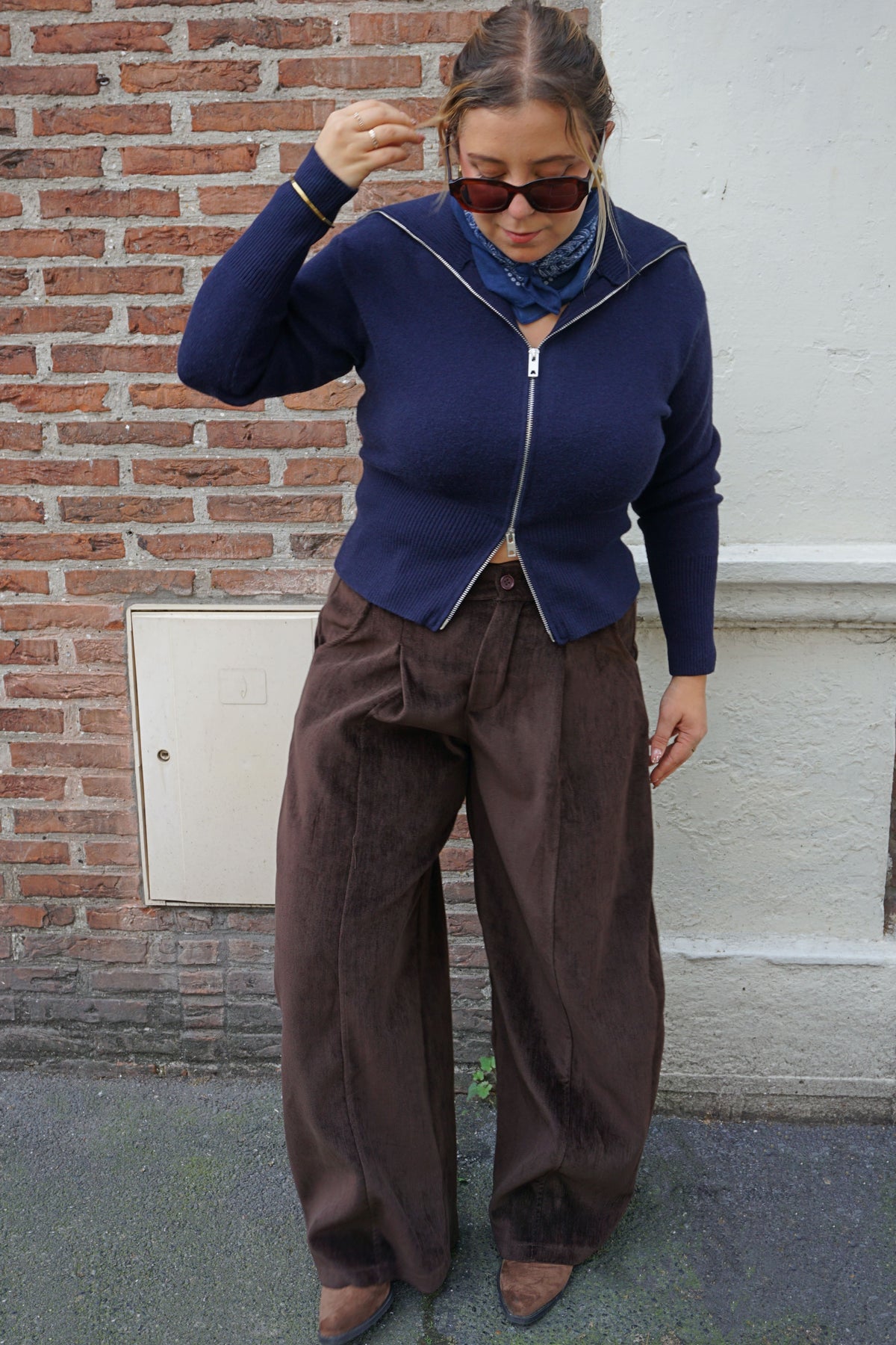 Pantalon barrel effet velours marron