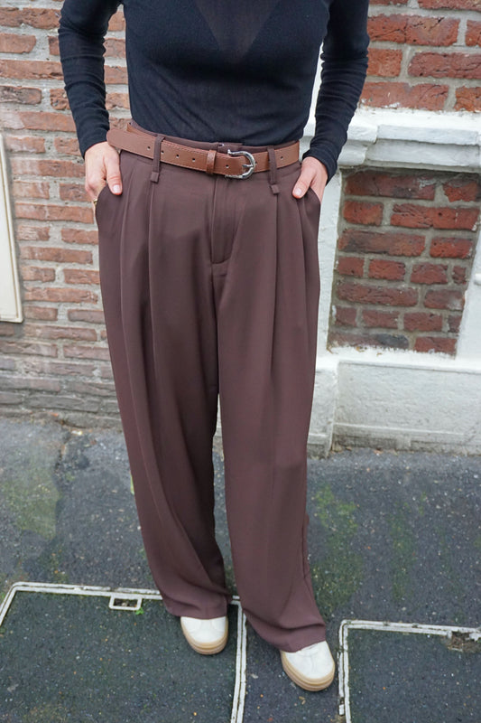 Pantalon droit style tailleur marron chocolat