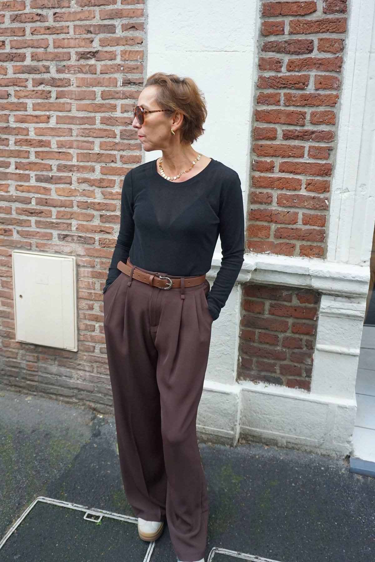 Pantalon droit style tailleur marron chocolat