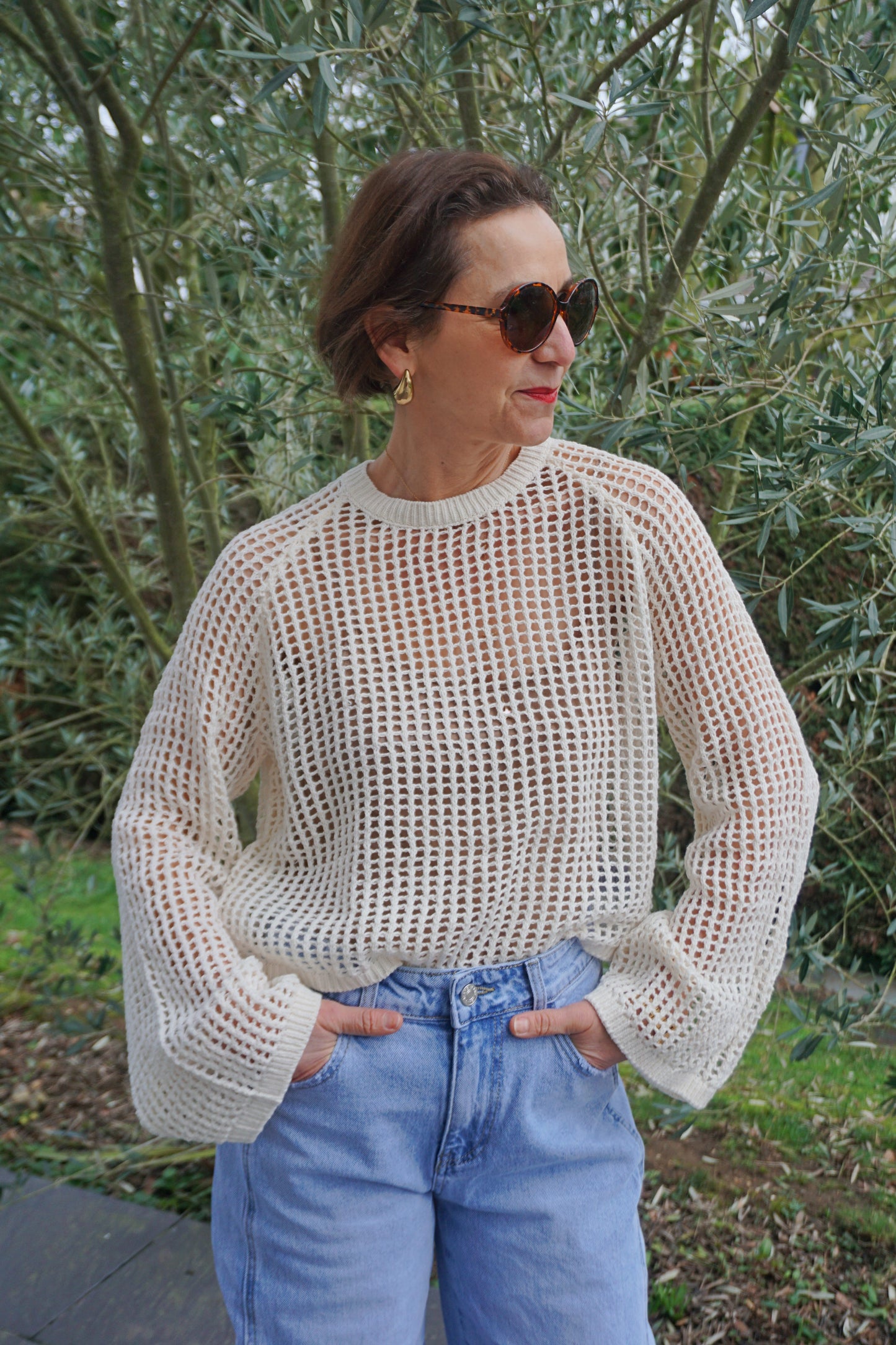 Pull crème en crochet