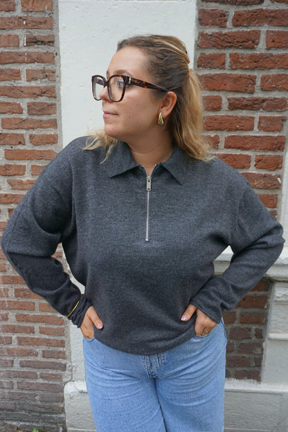 Pull gris col polo