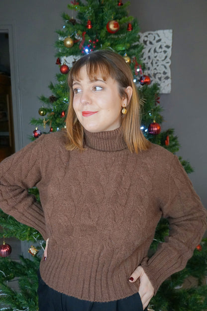 Pull marron chocolat col roulé tricot