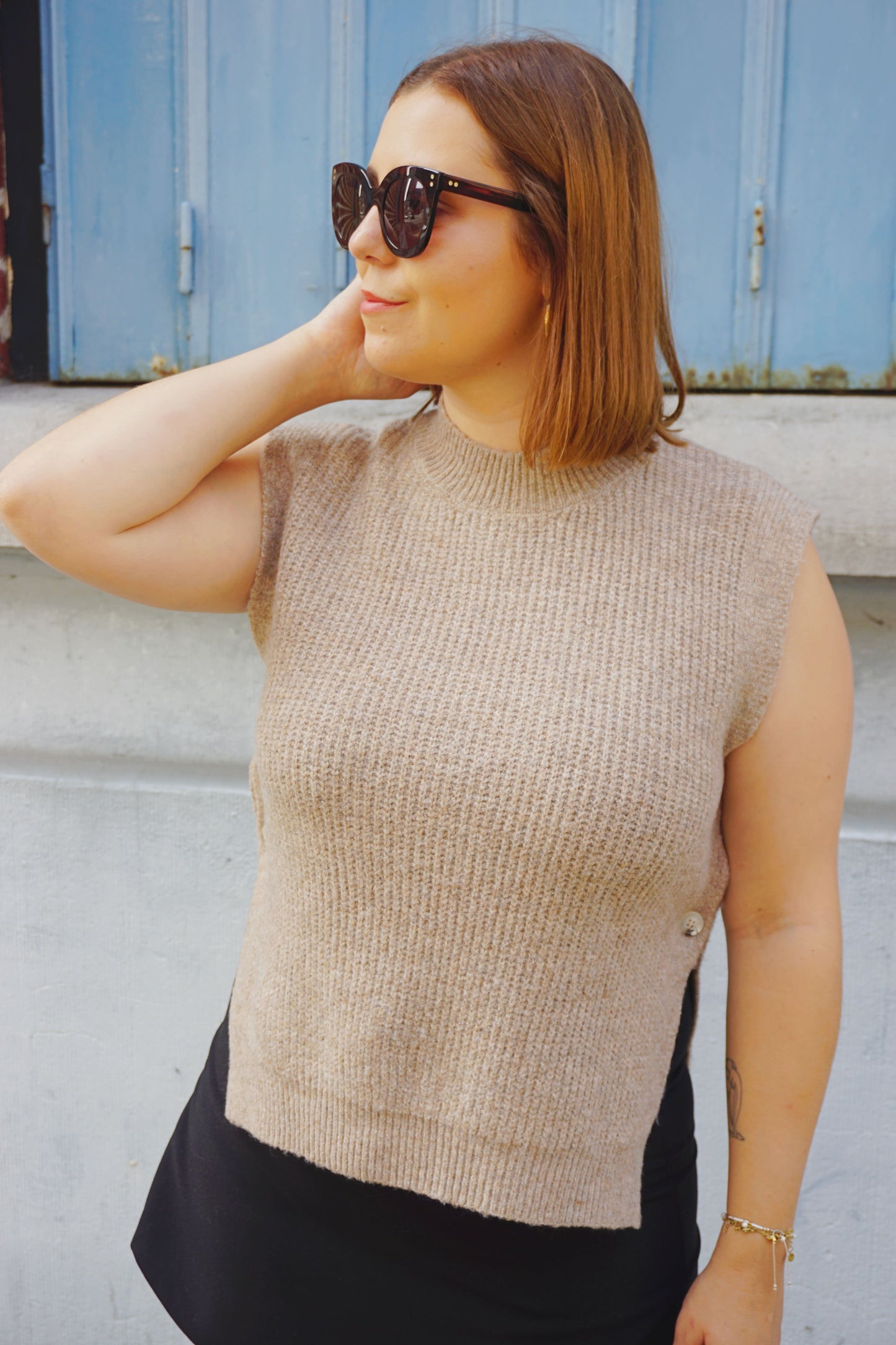 Pull sans manches taupe