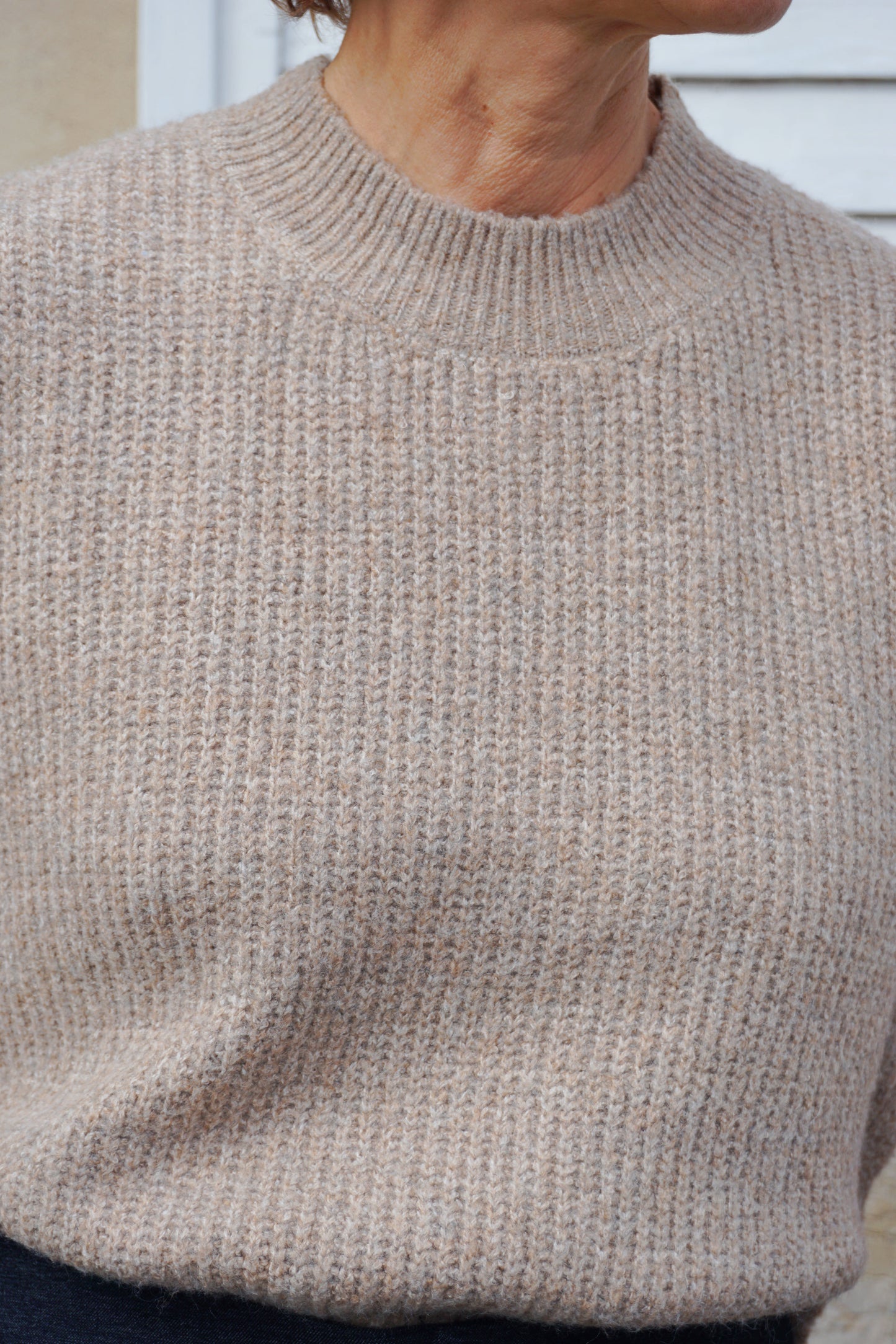 Pull sans manches taupe