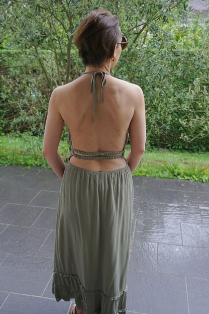 Robe longue kaki dos nu