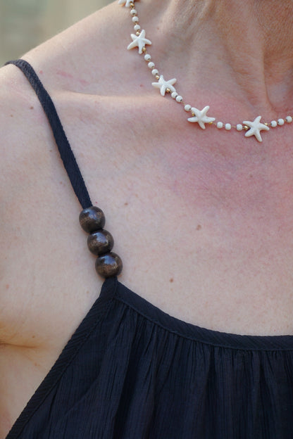 Robe longue noire bretelles perles