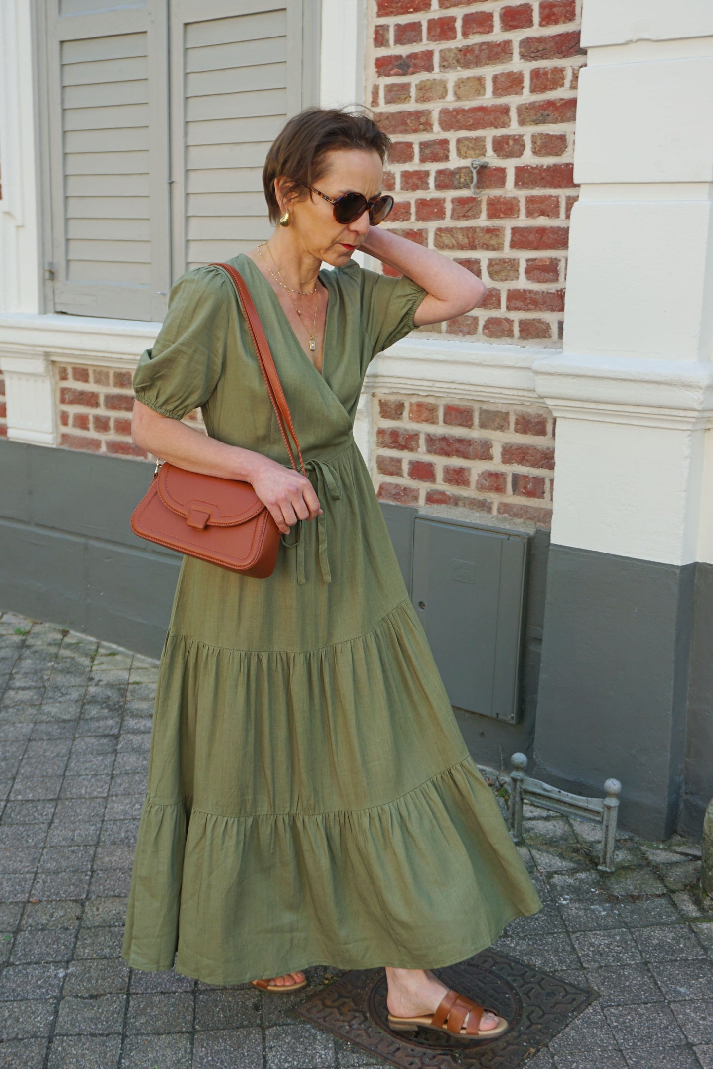 Robe longue verte kaki volants avec lin