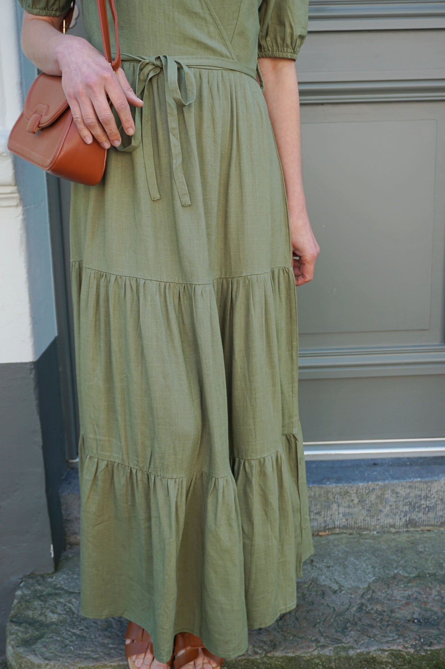 Robe longue verte kaki volants avec lin