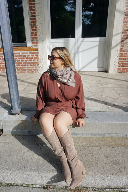 Robe marron chocolat nœud