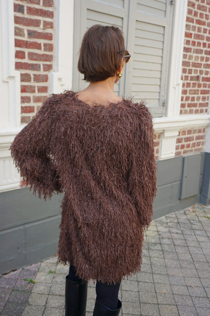 Robe marron effet plumes et paillettes