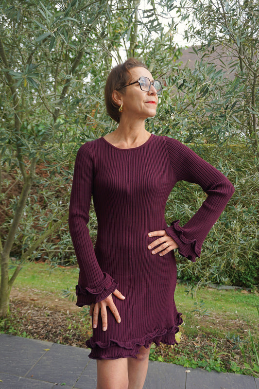 Robe pull moulante aubergine