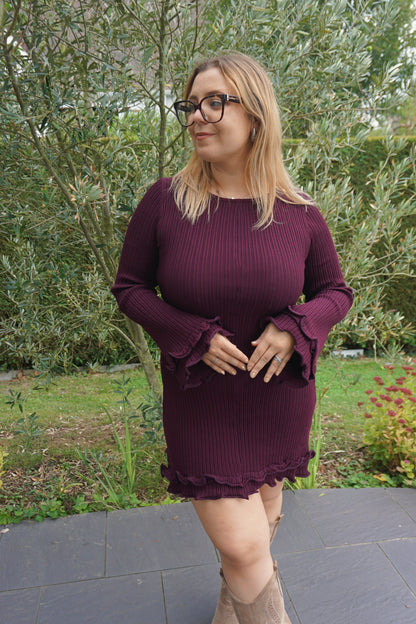 Robe pull moulante aubergine