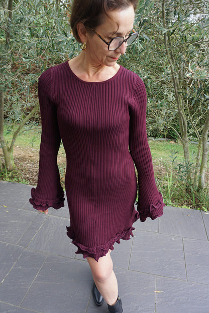 Robe pull moulante aubergine
